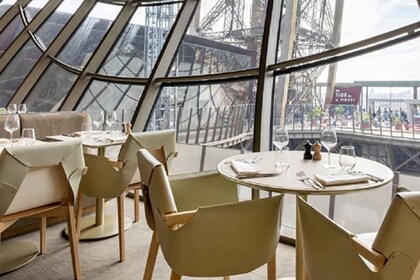 Paris : Dîner à la Tour Eiffel, 2e visite ou visite au sommet, et croisière