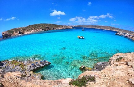 Sliema/San Pablo: crucero en ferry por Gozo, Comino y Blue Lagoon