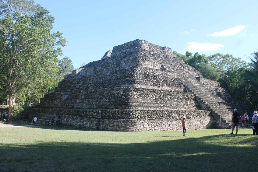 Picture 3 for Activity Chacchoben Maya Ruins & Mexican Lunch at the Beach (Combo)