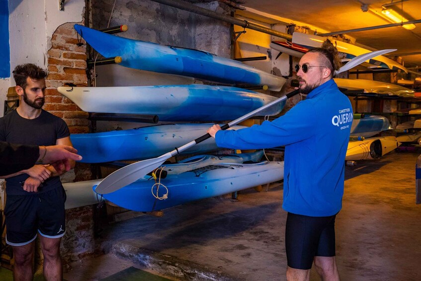 Picture 4 for Activity Cultural Kayak Class in Venice city: advanced training