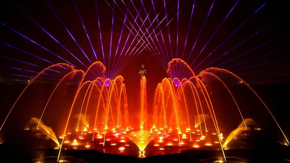 Picture 1 for Activity New Delhi: Akshardham Exhibition, Light & Water Show Tour