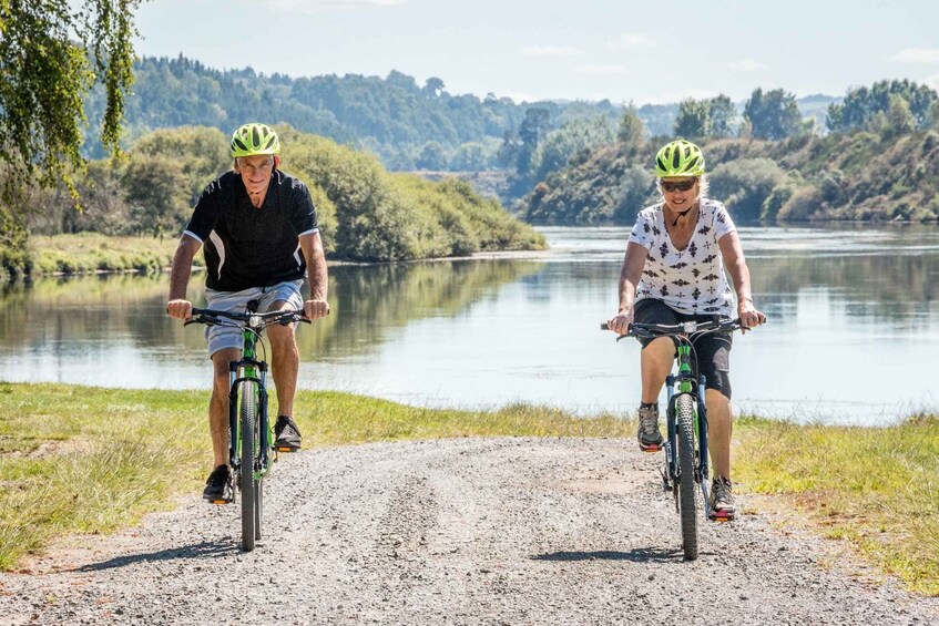 Picture 2 for Activity Waikato: Half-Day Karāpiro River Trail Bike Tour