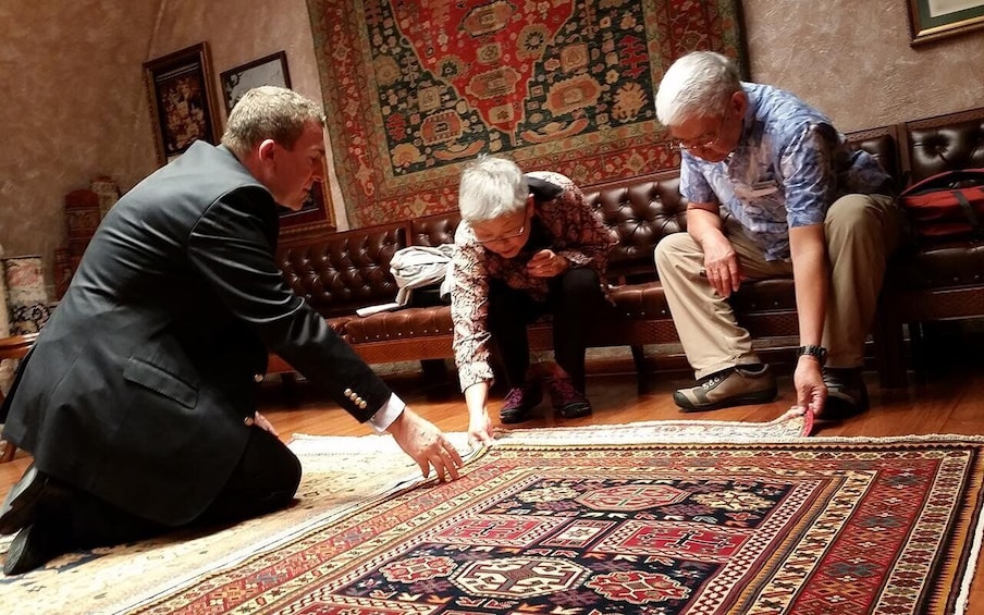 Picture 7 for Activity Rug Shopping Private Tour with expert Grand Bazaar