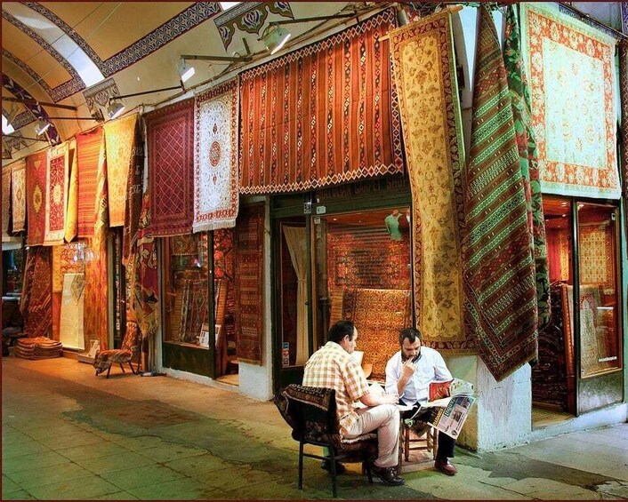 Picture 10 for Activity Rug Shopping Private Tour with expert Grand Bazaar