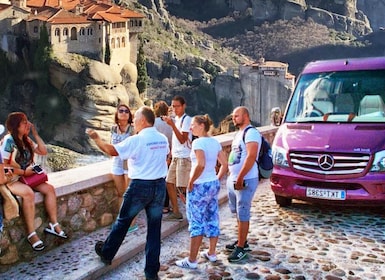 Meteora: Panorama-Vormittagstour in kleiner Gruppe mit lokalem Reiseführer