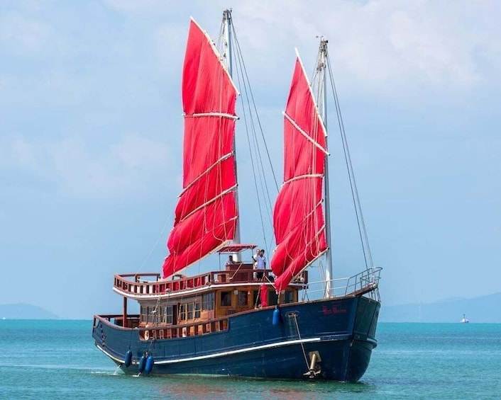 Koh Samui: Red Baron Romantic Sunset Dinner Cruise