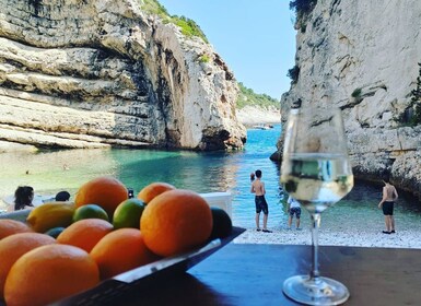 From Hvar: Blue Cave and 5 Islands Boat Tour