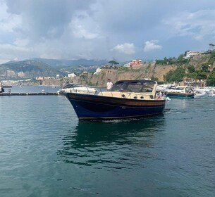 Sorrento: Amalfi Coast Excursion with Swim Stop