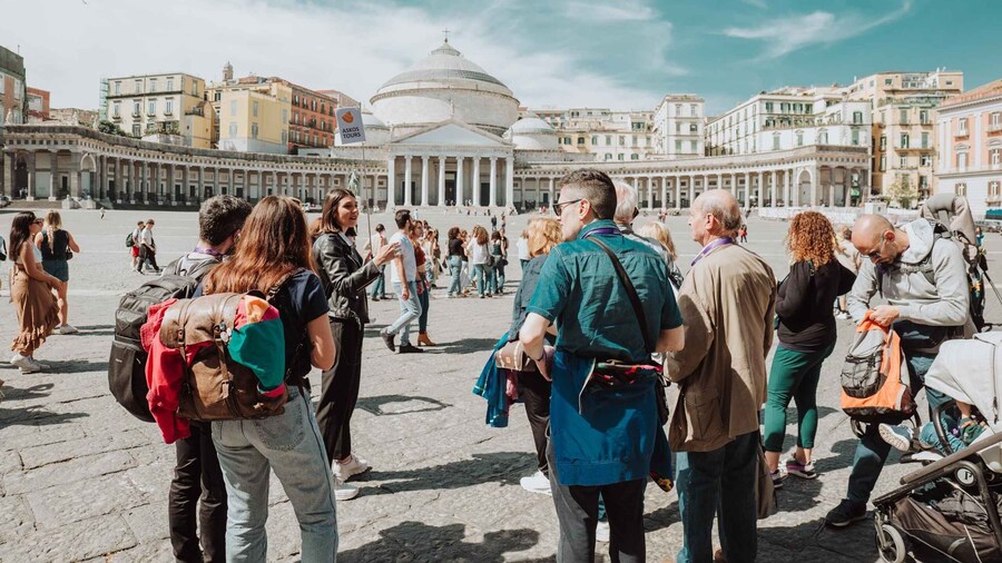 Naples: Royal Palace and Spanish Quarters Small Group Tour