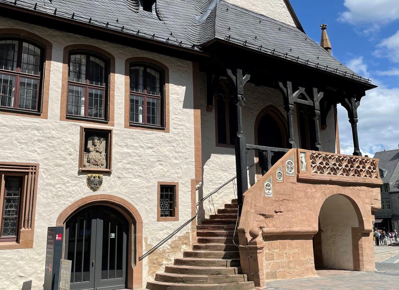 Goslar: Hinter den Rathaustüren