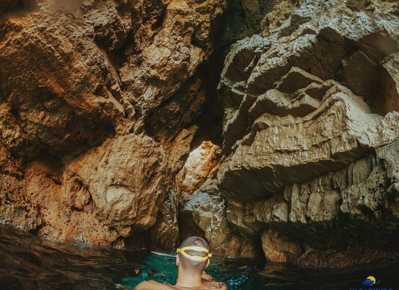 Picture 12 for Activity Dubrovnik: Morning Blue Cave speedboat tour with drinks