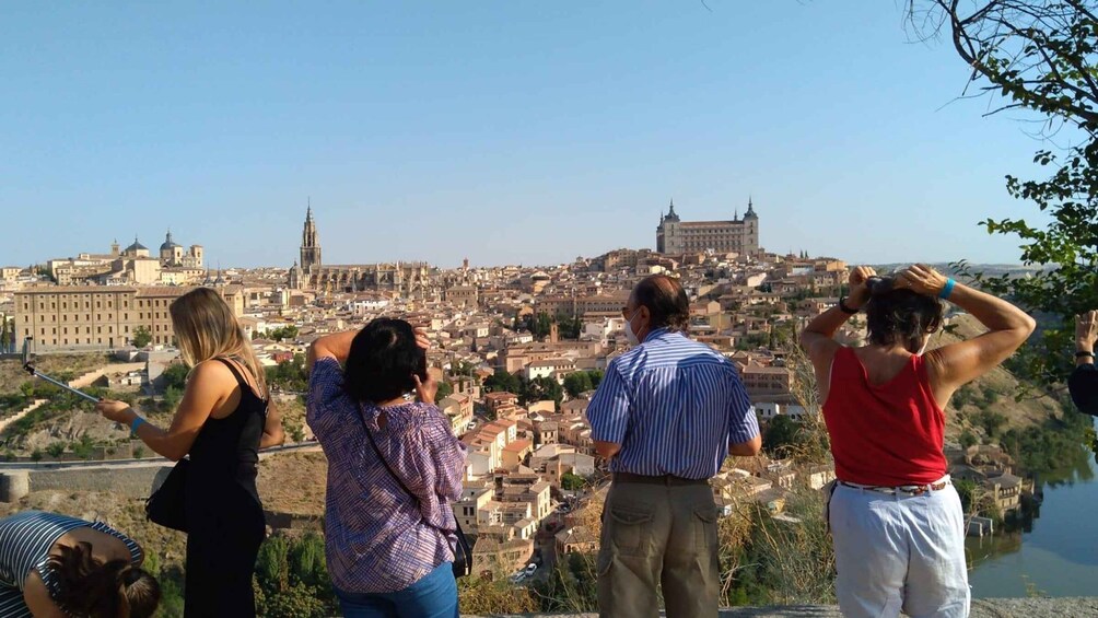 Picture 2 for Activity From Madrid: Toledo and Segovia Day Tour