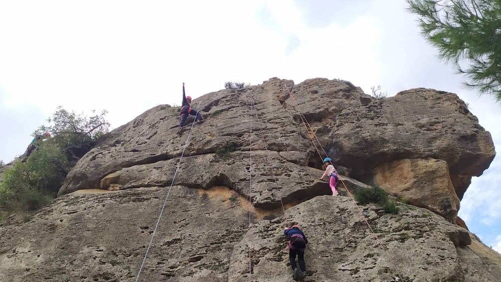 Picture 1 for Activity Valencia: Introduction to Sport Rock Climbing