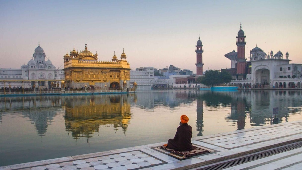 Picture 1 for Activity From Delhi: 2 Day Amritsar Golden Temple & Wagah Border Tour