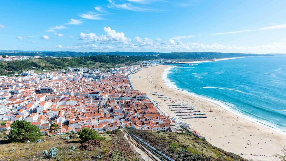 Picture 3 for Activity Nazaré: visit the world biggest wave spot