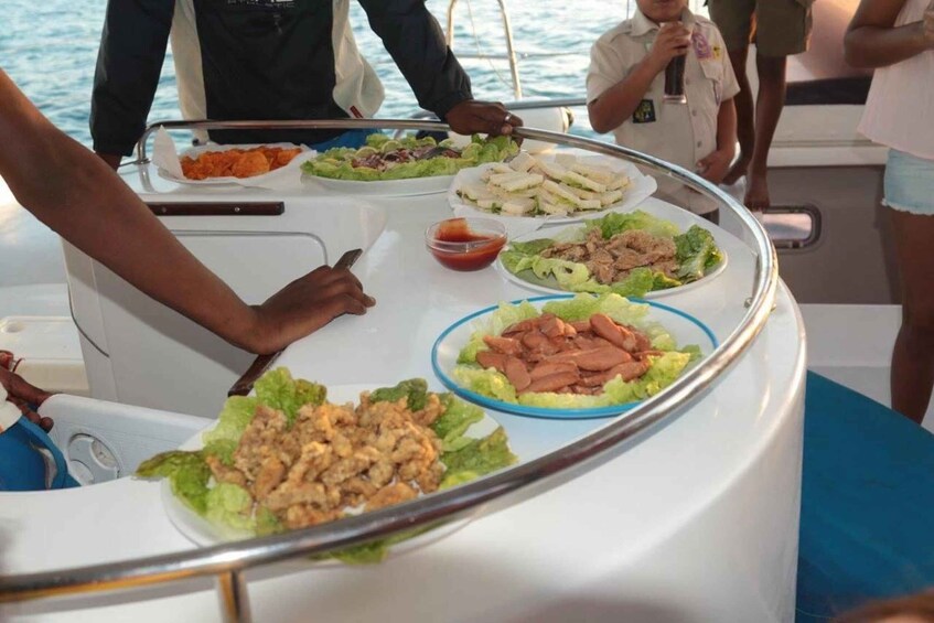 Picture 2 for Activity Ilot Gabriel: Catamaran Cruise with Snorkeling & BBQ Lunch