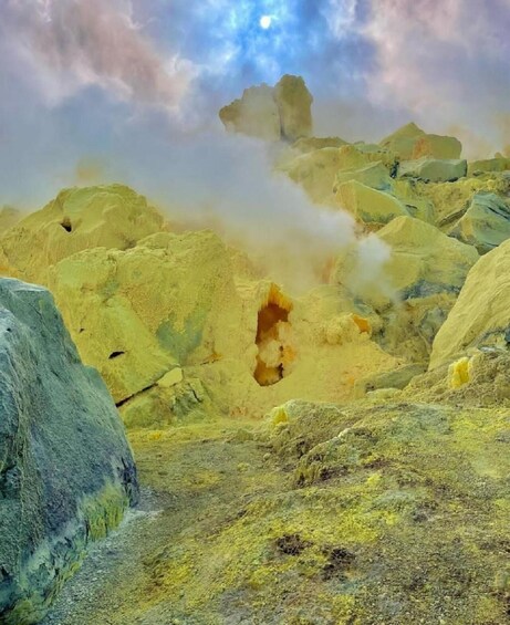 Sulfur fumaroles spectacle: Inside the volcano expedition