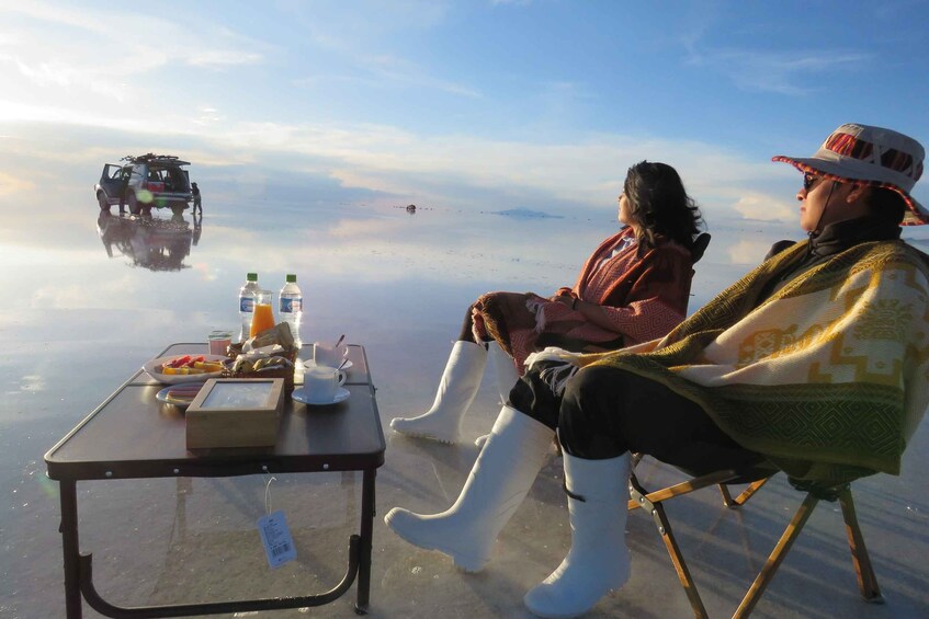 Picture 1 for Activity La Paz: Uyuni Salt Flats & Lagoon Share Trip (private room)