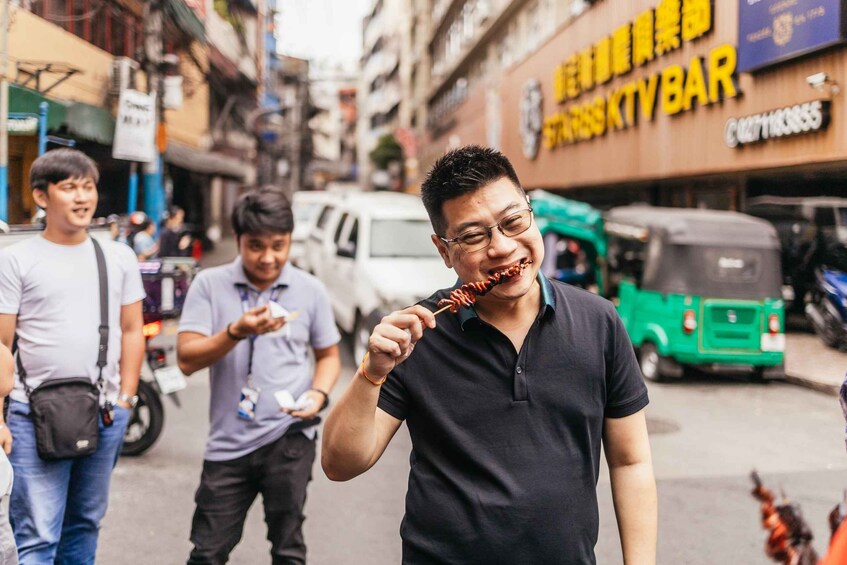 Picture 4 for Activity Manila: Street Food and Drinks Walking Tour with Tastings