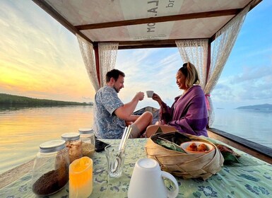 Koh Lanta : Lever de soleil magique des mangroves par bateau de télécabine ...