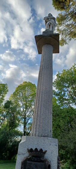 Picture 5 for Activity Madrid: El Capricho Park Tour