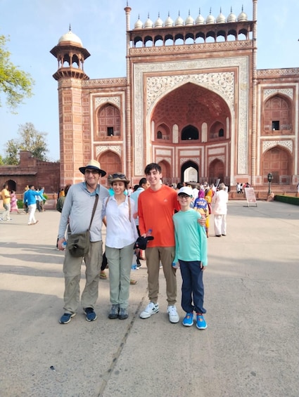 Picture 3 for Activity From Delhi: Taj Mahal, Agra fort and Baby Taj Day trip