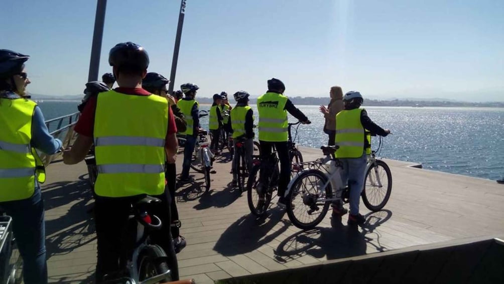 Picture 7 for Activity Santander: Guided Tour by Electric Bike