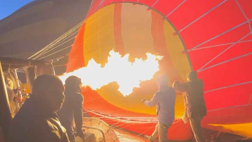 Dubai: Hot Air Balloon with Camel, ATV, & Horse Ride Options