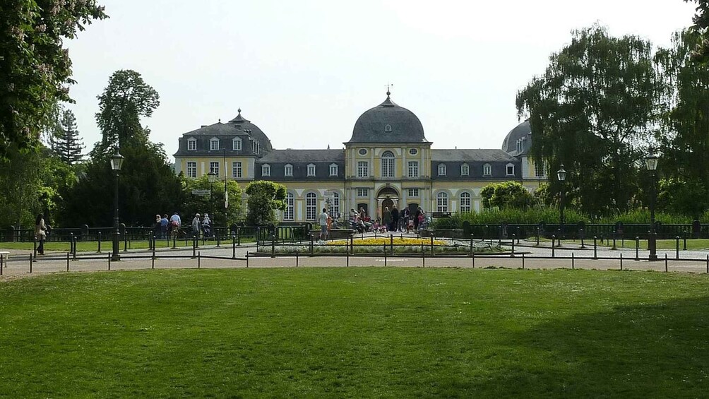 Bonn: Private Guided Walking Tour