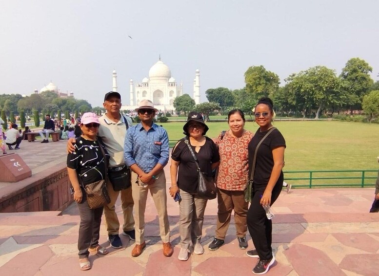 Picture 12 for Activity From Delhi: Taj Mahal Sunrise, Agra Fort, Baby Taj and Lunch