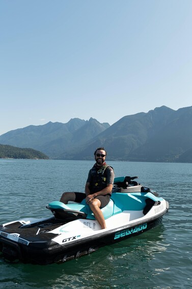 Jetski to Bowen Island, incl beer, wine, coffee or icecream