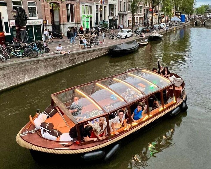 Picture 23 for Activity Amsterdam: Boat Tour with Optional Unlimited Drinks
