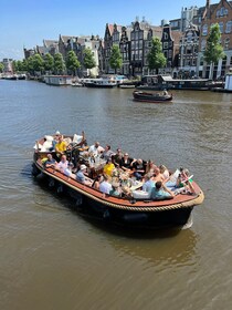 Amsterdam: Boat Tour with Optional Unlimited Drinks