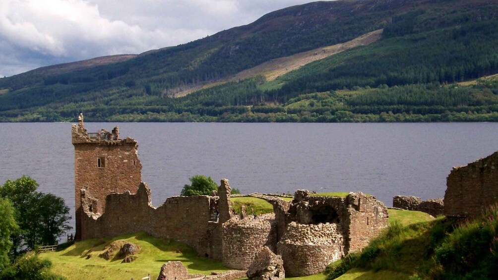 Picture 2 for Activity From Glasgow: Loch Ness and Urquhart Castle Private Day Tour