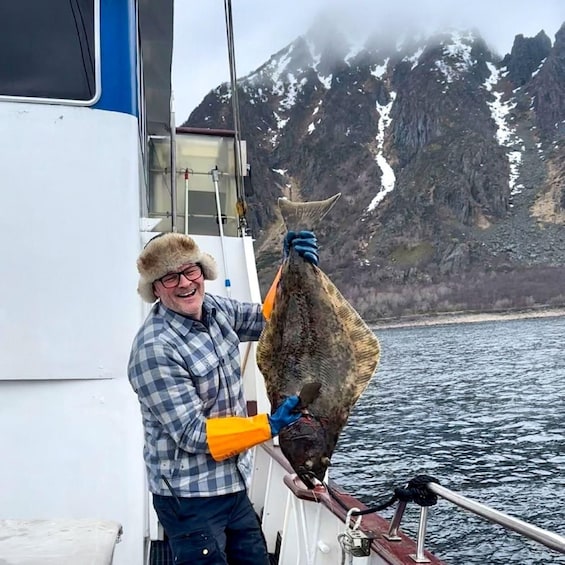 Picture 17 for Activity Tromsø:Arctic Fishing & Seafood Fjord Cruise on Luxury Yacht