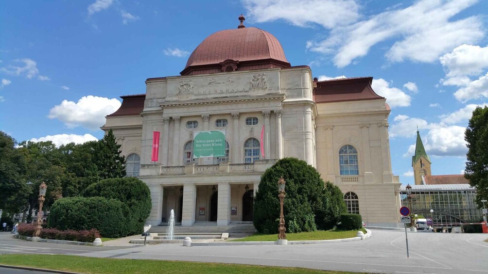Picture 3 for Activity Graz - Private tour including Castle visit