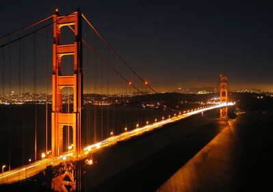 San Francisco: Excursión Privada Nocturna en Avión por la Bahía