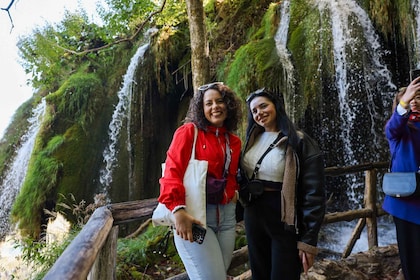 Zadar: Plitvice Lakes Guided Day Tour with Tickets