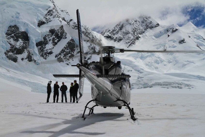 Picture 1 for Activity Franz Josef: 30-min Flight Franz Josef & Tasman Glaciers