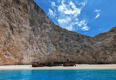 Zakynthos: Blue Caves and Navagio Bay Swim Cruise
