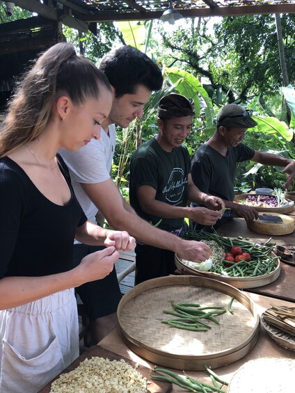 Picture 4 for Activity Bali: Cooking Class with 5 Balinese Dishes