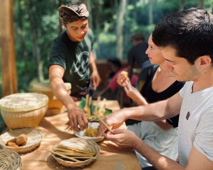 Picture 1 for Activity Bali: Cooking Class with 5 Balinese Dishes