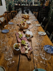 Local wine tasting with walking tapas tour and lunch