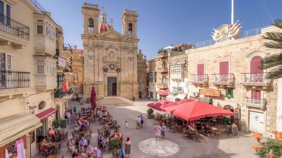 Sliema or St. Paul's Bay: Best of Gozo and Comino Day Trip
