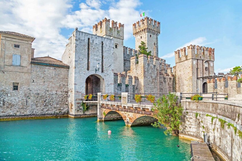 Picture 3 for Activity Milan: Verona Day Tour with a Lake Garda Cruise to Sirmione