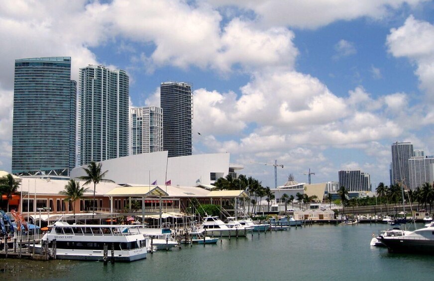 Picture 1 for Activity Miami: Biscayne Bay Boat Cruise with Transportation