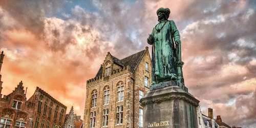 Bruges: Nightly Tales and Untold History Walking Tour