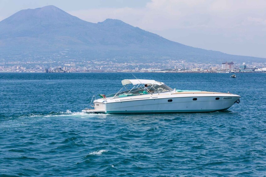 Picture 9 for Activity Positano: Boat Tour of Capri with Drinks and Snacks