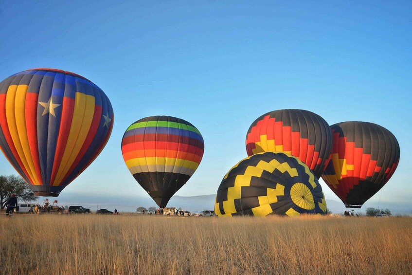 Picture 2 for Activity Tequisquiapan: Shared Hot Air Balloon Flight and Breakfast