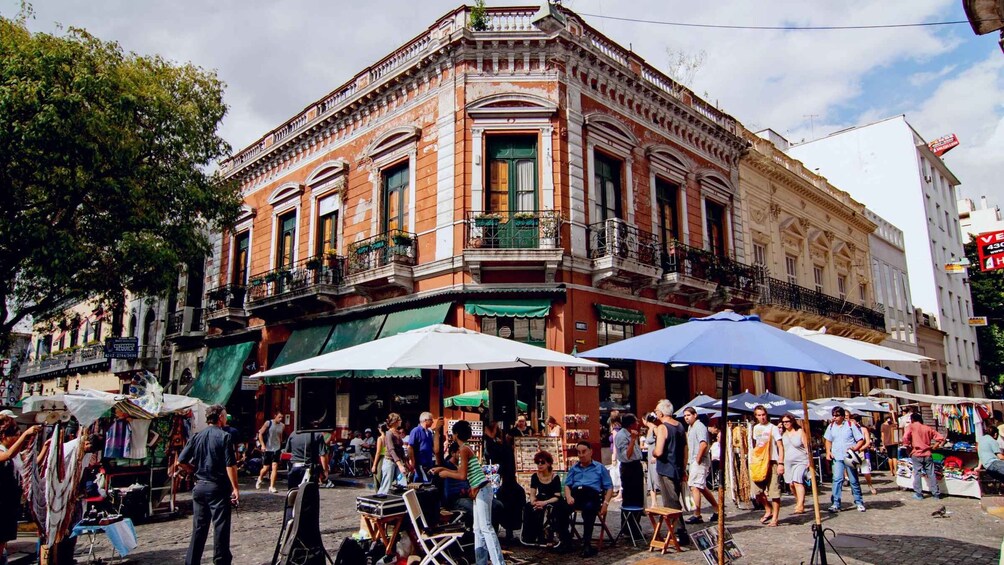 Picture 3 for Activity Private tour of San Telmo and La Boca